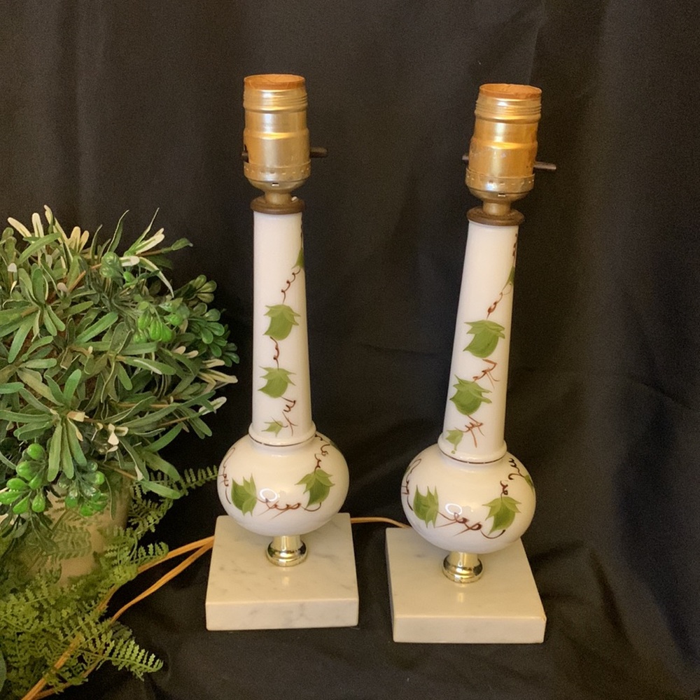 Beautiful vintage pair of milk glass lamps with hand painted ivy & marble base